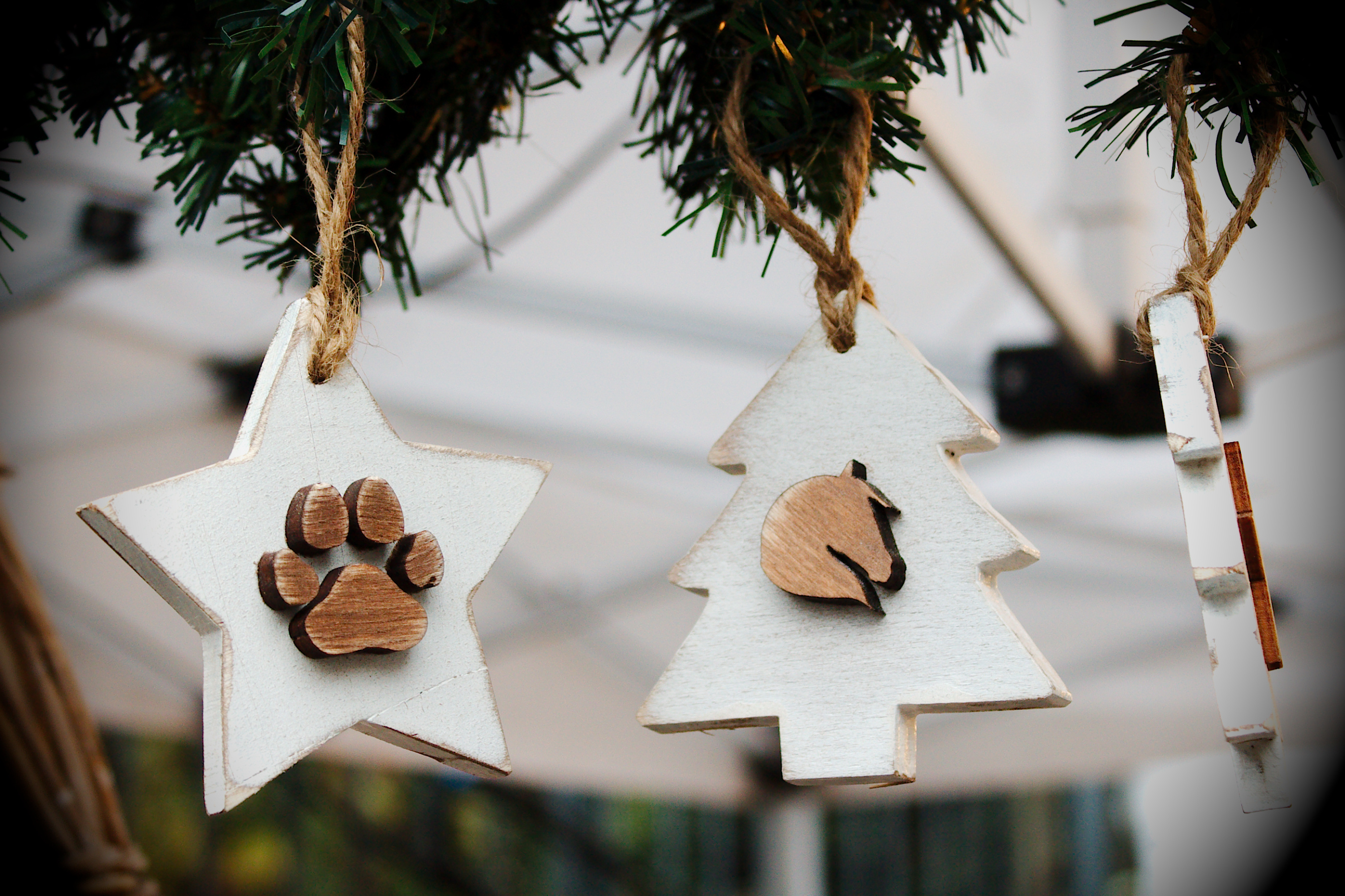 Atelier creation decoration en bois pour sapin